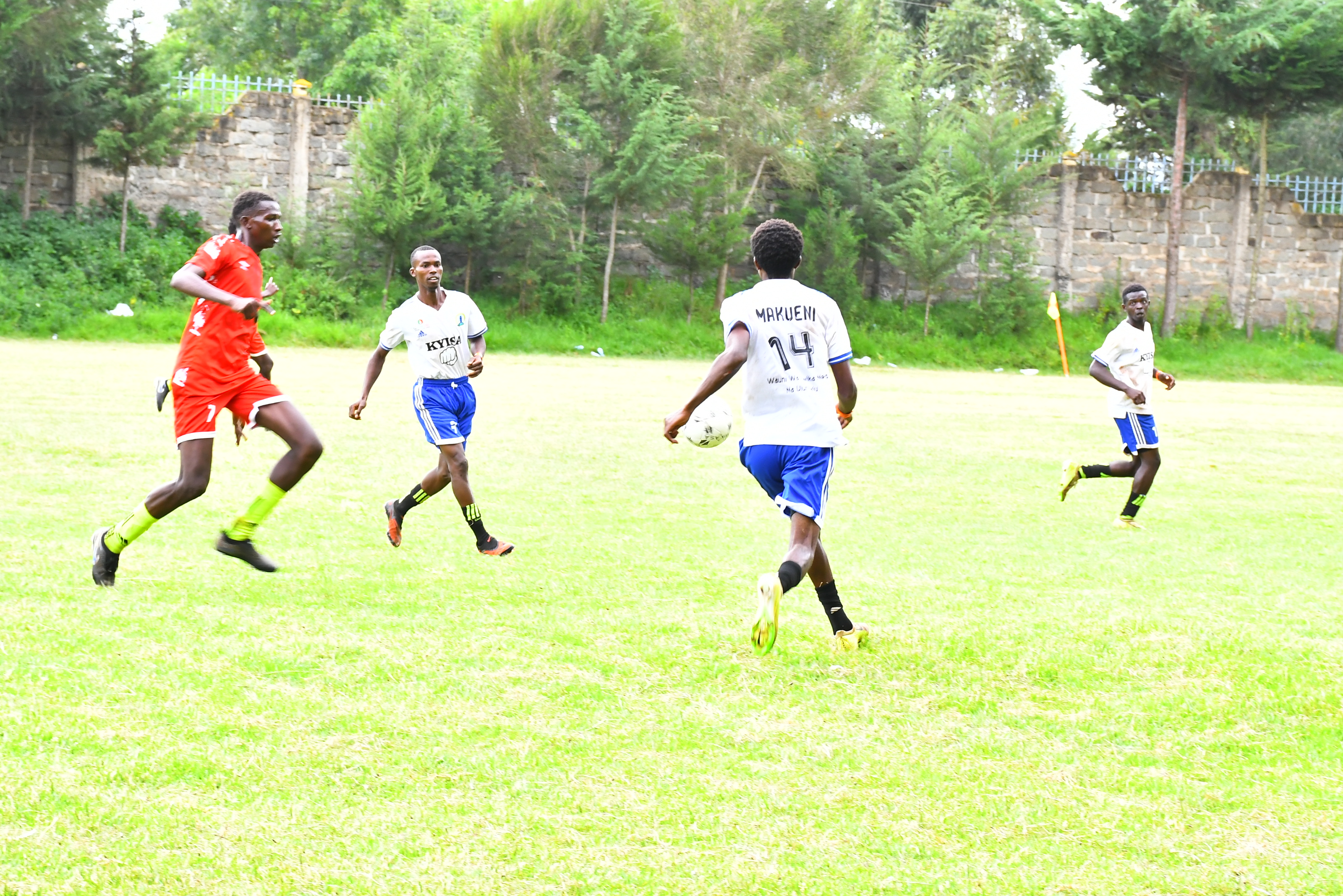 SOCCER MEN