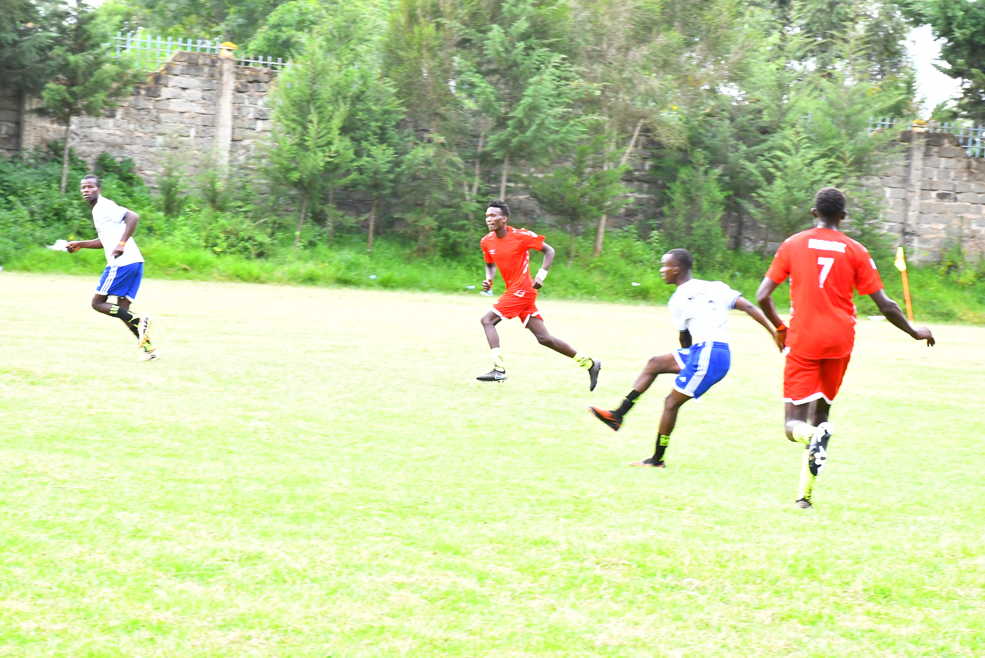 SOCCER MEN