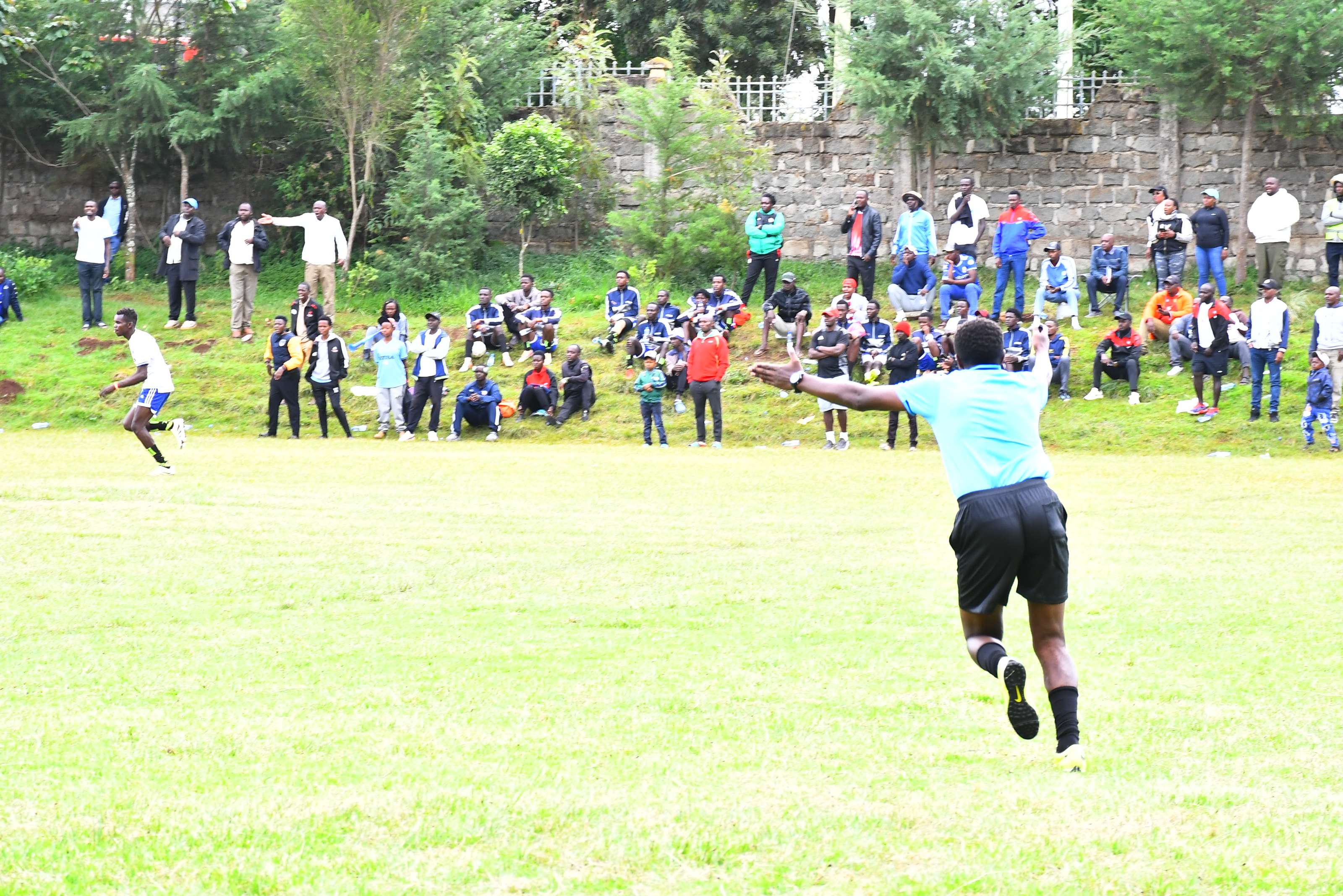 SOCCER MEN