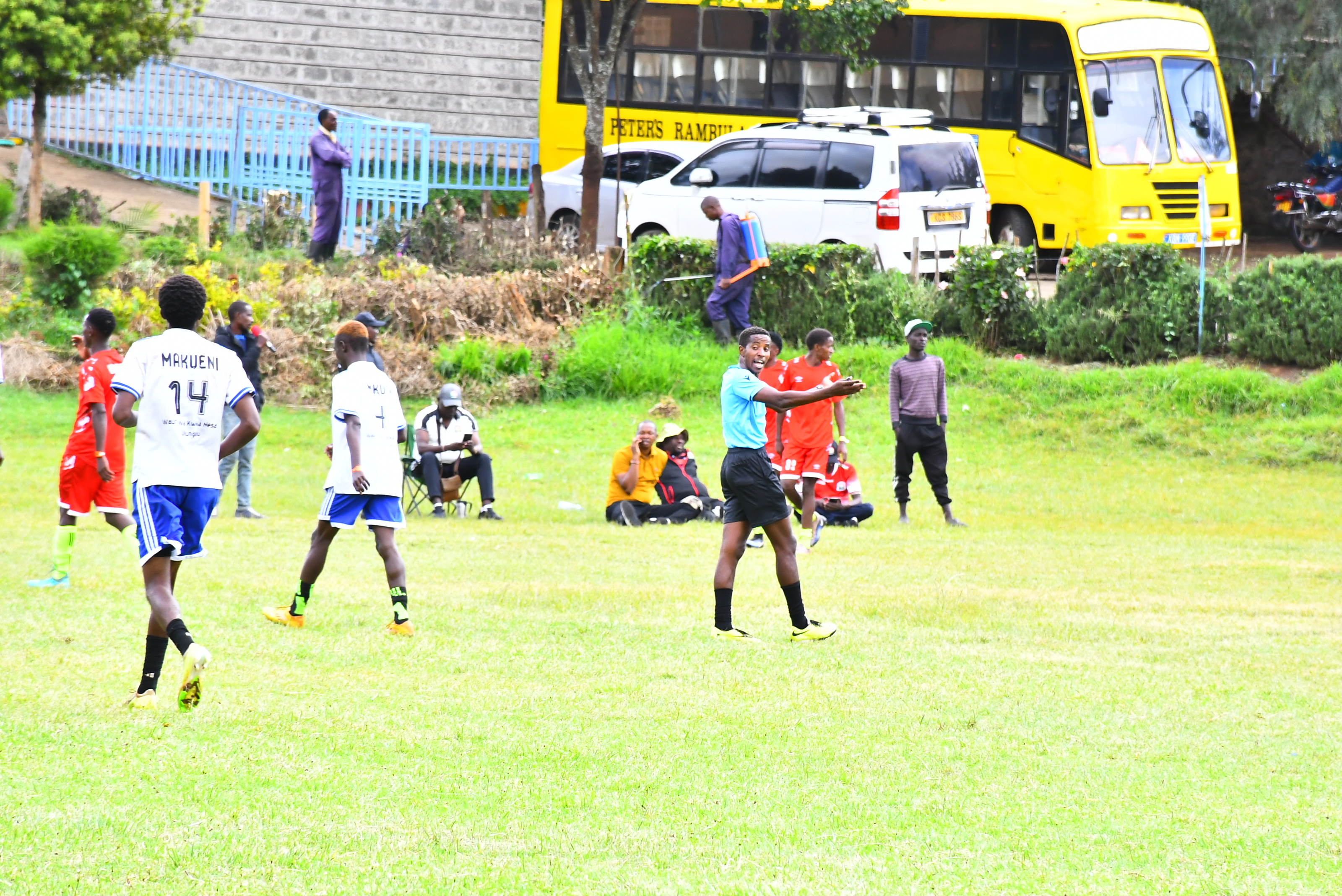SOCCER MEN