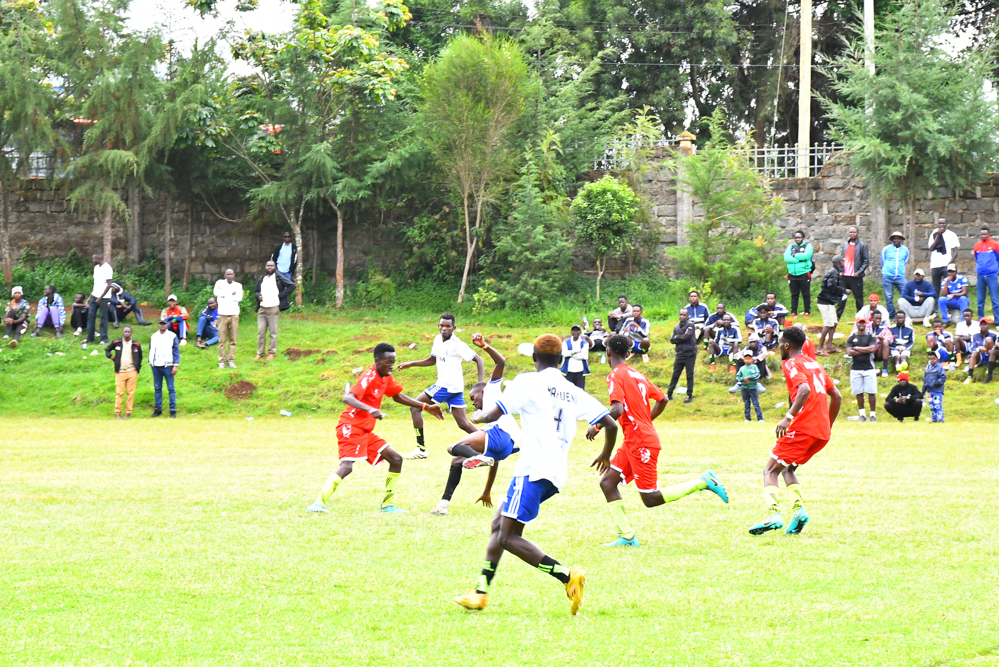 SOCCER MEN