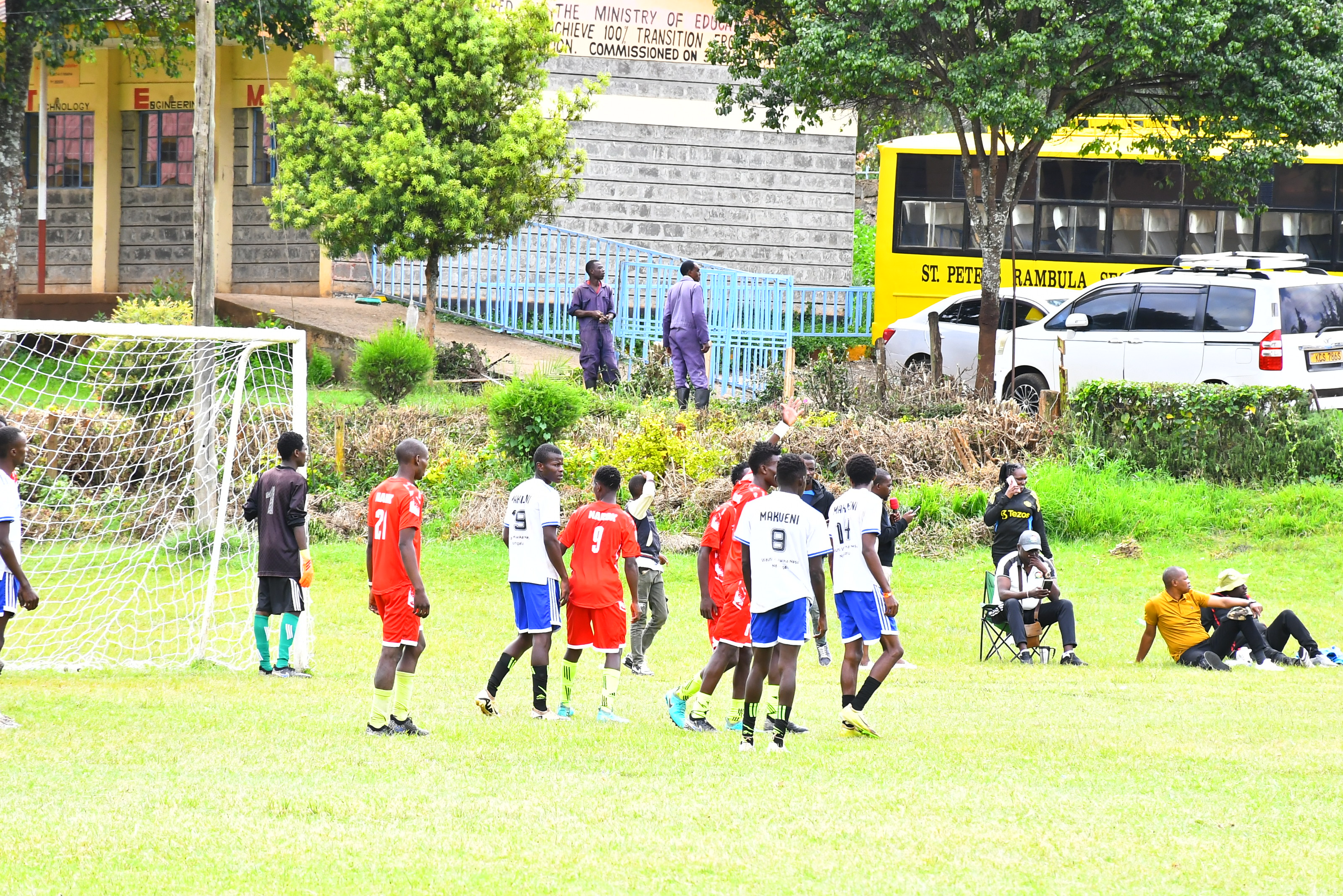 SOCCER MEN