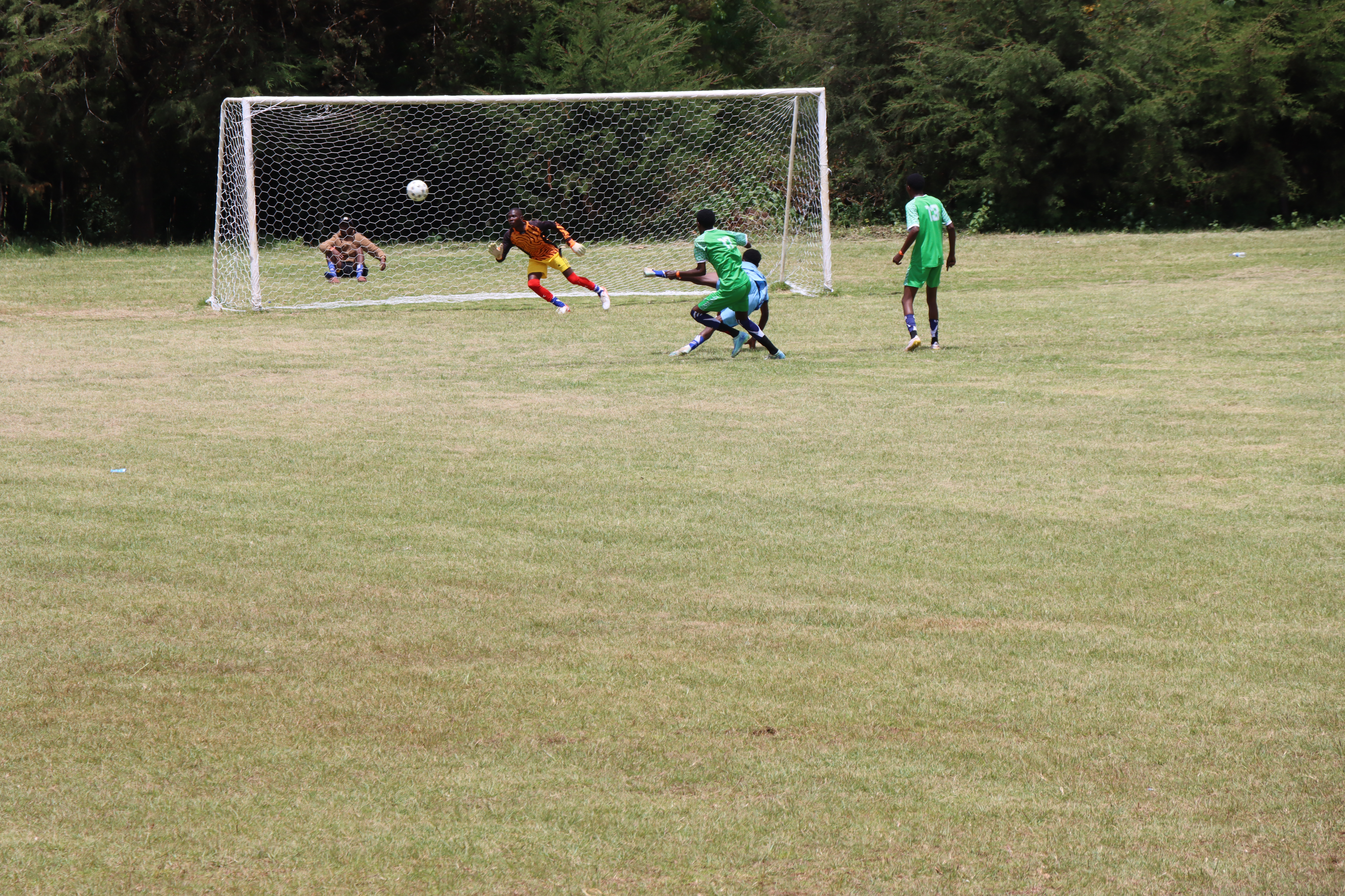 SOCCER MEN